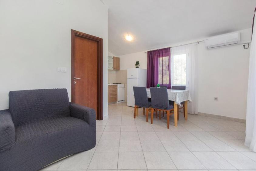 Apartman Belakusic 2 Гребастика Экстерьер фото